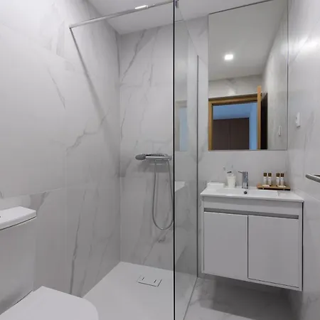 ホリデーパーク Abracos Dos Avos - Casas De Aldeia 5*