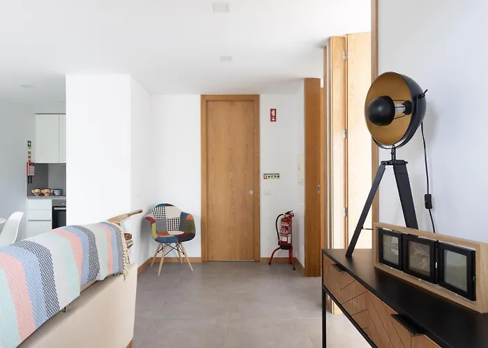 Abraços Dos Avós - Casas De Aldeia