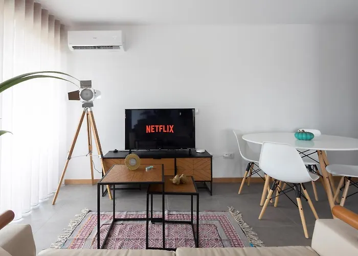 Abraços Dos Avós - Casas De Aldeia 5*