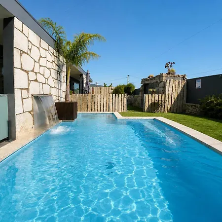 Hugs Village Heated Pool 5*
