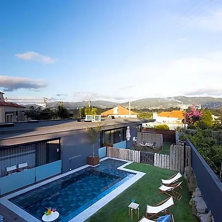 Hugs Village Heated Pool 5*