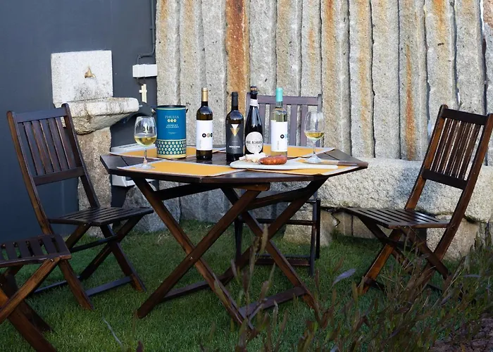 Abracos Dos Avos - Casas De Aldeia Feriepark